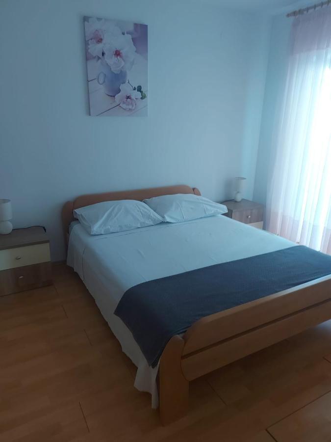 Apartmani Ciklic Dobropoljana Exterior foto