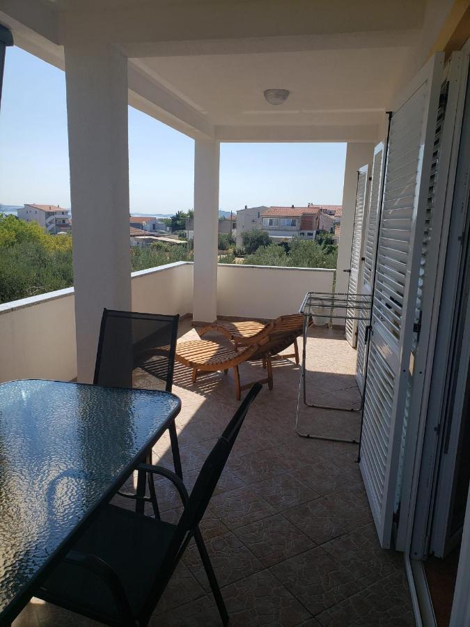 Apartmani Ciklic Dobropoljana Exterior foto