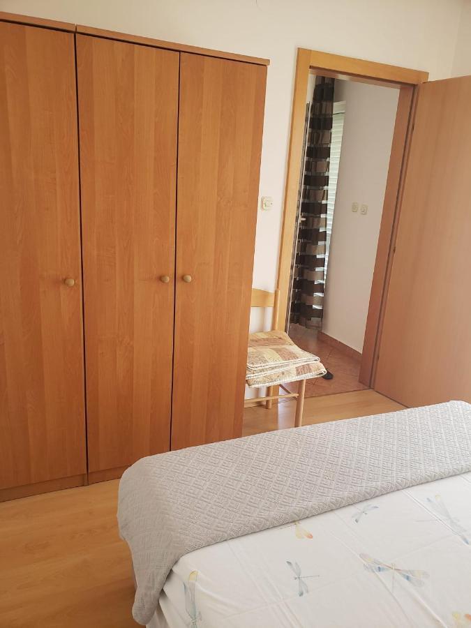 Apartmani Ciklic Dobropoljana Exterior foto
