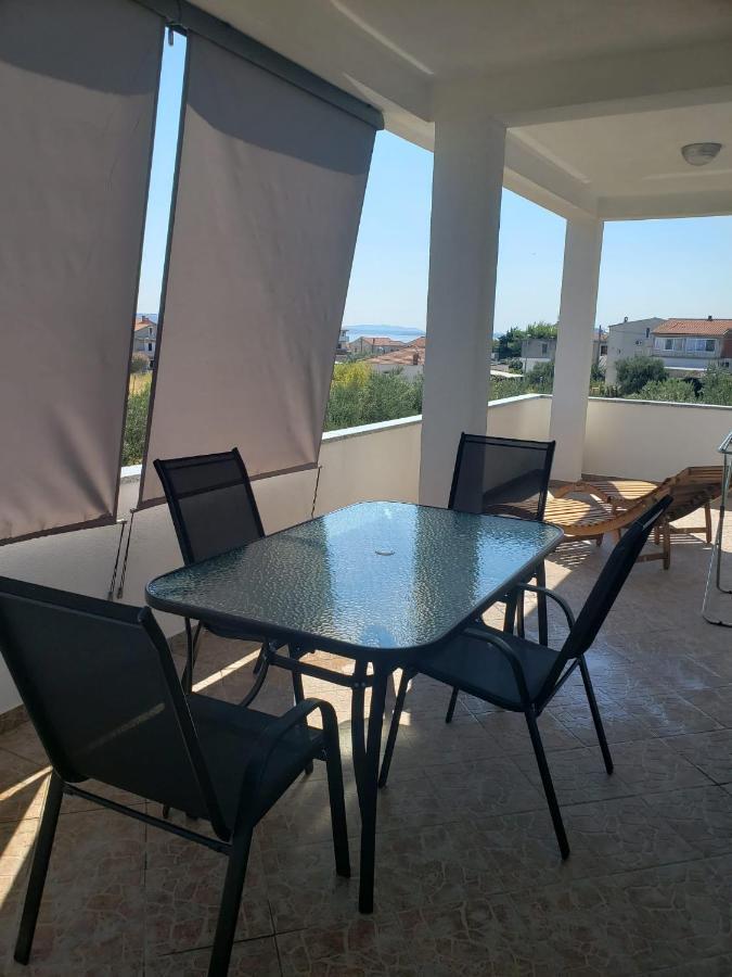Apartmani Ciklic Dobropoljana Exterior foto