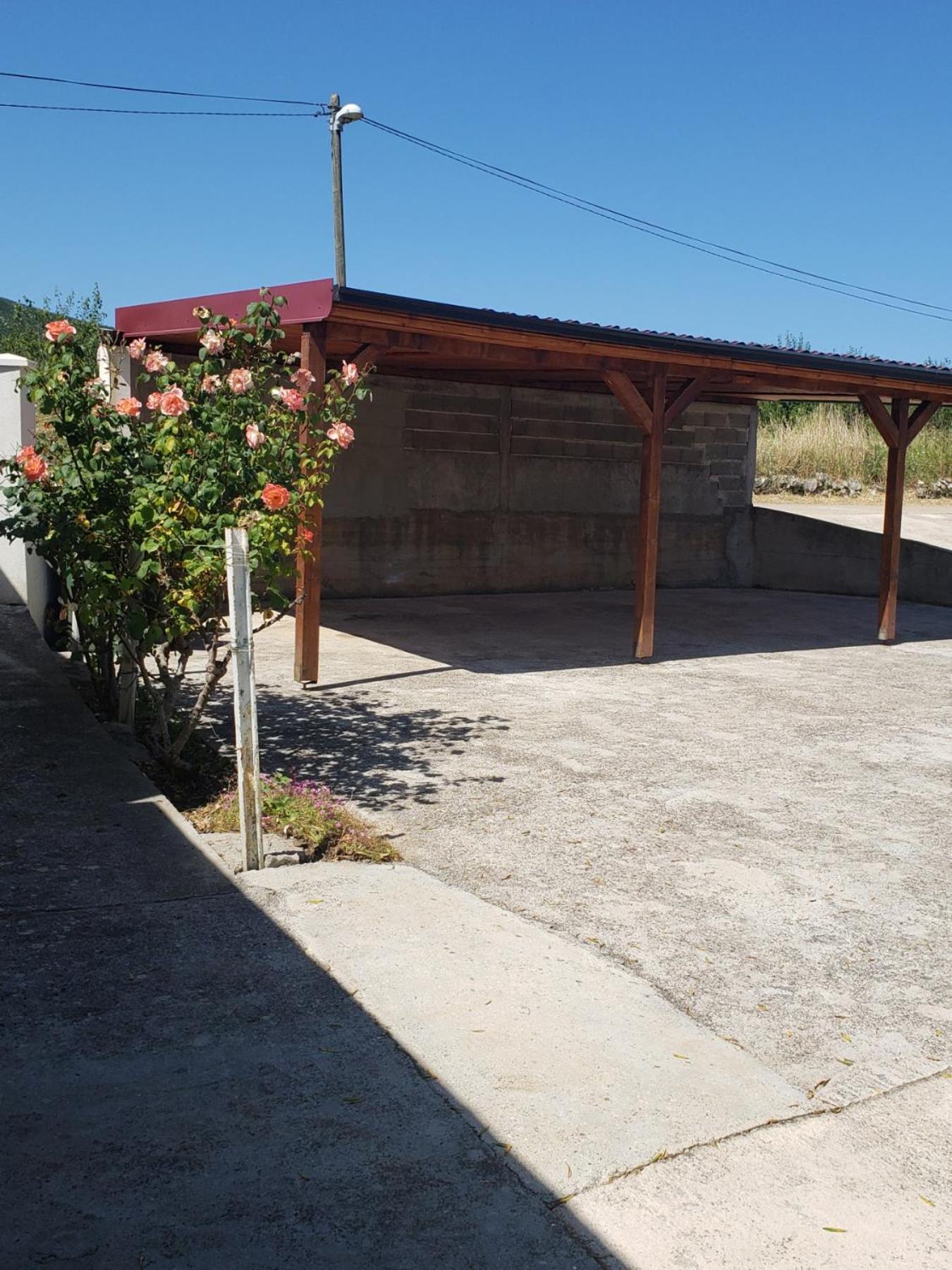 Apartmani Ciklic Dobropoljana Exterior foto